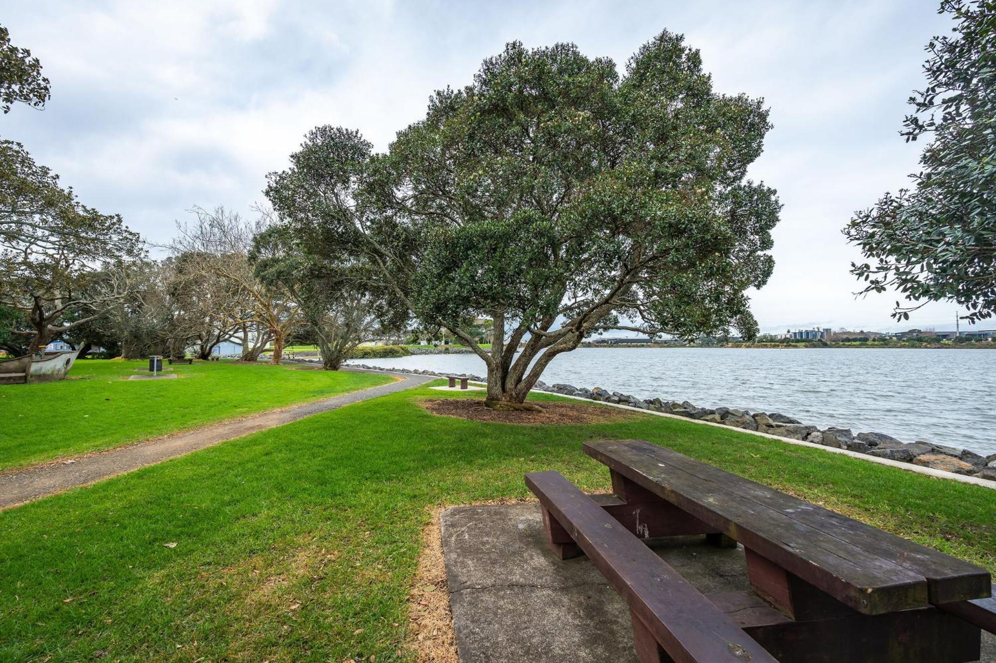 Luxurious House Near Seaside Park Auckland Exterior foto